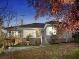 https://images.listonce.com.au/custom/160x/listings/6-saturn-street-balwyn-north-vic-3104/324/01685324_img_01.jpg?iXkkvUC7CVU