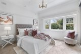 https://images.listonce.com.au/custom/160x/listings/6-selwyn-street-canterbury-vic-3126/489/01285489_img_05.jpg?38s5S5tEXuo