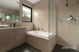 https://images.listonce.com.au/custom/160x/listings/6-senecio-drive-doreen-vic-3754/183/01973183_img_10.jpg?Jwheo2daPkg