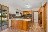 https://images.listonce.com.au/custom/160x/listings/6-sheehan-court-castlemaine-vic-3450/422/01069422_img_05.jpg?9OeZHGCYg6g