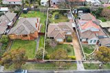https://images.listonce.com.au/custom/160x/listings/6-sherwood-road-surrey-hills-vic-3127/317/01685317_img_03.jpg?RvGJIOEFl3M