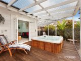 https://images.listonce.com.au/custom/160x/listings/6-simmons-drive-seaholme-vic-3018/028/01203028_img_09.jpg?Rlc_ShTrHO8