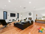 https://images.listonce.com.au/custom/160x/listings/6-somerset-crescent-croydon-vic-3136/509/01525509_img_02.jpg?97XfH4V1InA