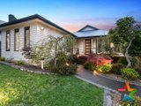 https://images.listonce.com.au/custom/160x/listings/6-somerset-crescent-croydon-vic-3136/509/01525509_img_21.jpg?Wg15wUYJIAE