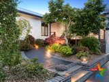 https://images.listonce.com.au/custom/160x/listings/6-somerset-crescent-croydon-vic-3136/509/01525509_img_22.jpg?LKrdJF9YOL0