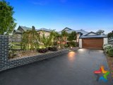 https://images.listonce.com.au/custom/160x/listings/6-somerset-crescent-croydon-vic-3136/509/01525509_img_23.jpg?hREuDikhiBc