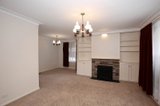 https://images.listonce.com.au/custom/160x/listings/6-southern-court-forest-hill-vic-3131/956/00841956_img_02.jpg?_ARHORzKFzk