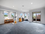 https://images.listonce.com.au/custom/160x/listings/6-st-chester-avenue-lake-gardens-vic-3355/756/01576756_img_10.jpg?di8XVYauJFs