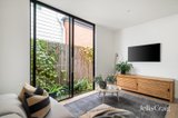 https://images.listonce.com.au/custom/160x/listings/6-stawell-street-richmond-vic-3121/227/01905227_img_12.jpg?t-EWN_f0q68