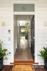 https://images.listonce.com.au/custom/160x/listings/6-stawell-street-richmond-vic-3121/227/01905227_img_19.jpg?QJkax_7T1IU