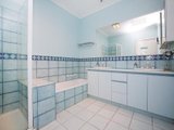 https://images.listonce.com.au/custom/160x/listings/6-stuart-court-balwyn-north-vic-3104/654/01684654_img_06.jpg?V9_NjagWrqg