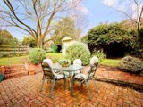 https://images.listonce.com.au/custom/160x/listings/6-stuart-court-balwyn-north-vic-3104/654/01684654_img_08.jpg?bEJ19RTFcKA