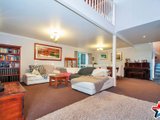 https://images.listonce.com.au/custom/160x/listings/6-sunrise-hill-road-montrose-vic-3765/713/01524713_img_07.jpg?2OYBnK4kZ6k