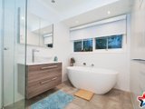 https://images.listonce.com.au/custom/160x/listings/6-sunrise-hill-road-montrose-vic-3765/713/01524713_img_17.jpg?d3o62upErIE