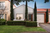 https://images.listonce.com.au/custom/160x/listings/6-swallow-street-port-melbourne-vic-3207/523/01401523_img_01.jpg?aFdW2W-vaWE