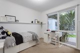 https://images.listonce.com.au/custom/160x/listings/6-tanya-court-croydon-hills-vic-3136/774/01724774_img_09.jpg?Sofx_TUSlgg
