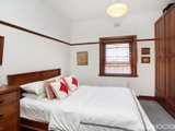 https://images.listonce.com.au/custom/160x/listings/6-the-crescent-footscray-vic-3011/222/01202222_img_14.jpg?s20WP0IpPSk