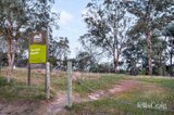 https://images.listonce.com.au/custom/160x/listings/6-the-eyrie-eltham-vic-3095/209/01812209_img_14.jpg?YvvS4U9VM-g
