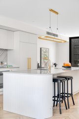 https://images.listonce.com.au/custom/160x/listings/6-truscott-street-brunswick-east-vic-3057/194/01637194_img_08.jpg?nIIN1GxV3cY