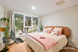 https://images.listonce.com.au/custom/160x/listings/6-tynong-street-croydon-vic-3136/903/01746903_img_07.jpg?IP7vV8YvOIk