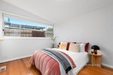 https://images.listonce.com.au/custom/160x/listings/6-tyrone-street-ormond-vic-3204/148/01286148_img_12.jpg?IernGtDhLg0