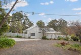 https://images.listonce.com.au/custom/160x/listings/6-vernon-street-donvale/762/01782762_img_11.jpg?Z-SHOlRGCc8