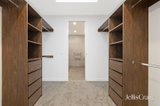 https://images.listonce.com.au/custom/160x/listings/6-vicki-court-doncaster-east-vic-3109/520/01989520_img_11.jpg?jD5iYym-Wps