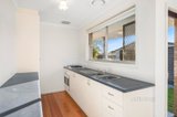 https://images.listonce.com.au/custom/160x/listings/6-vigar-court-corio-vic-3214/669/01427669_img_05.jpg?p-hSHd3EAAc