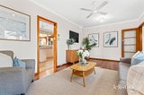 https://images.listonce.com.au/custom/160x/listings/6-vista-avenue-mount-waverley-vic-3149/656/01899656_img_03.jpg?mVT-qK3ER4Q