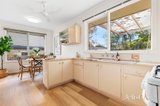 https://images.listonce.com.au/custom/160x/listings/6-vista-avenue-mount-waverley-vic-3149/656/01899656_img_04.jpg?zNr5gVi4Tgw