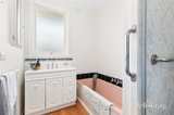 https://images.listonce.com.au/custom/160x/listings/6-vista-avenue-mount-waverley-vic-3149/656/01899656_img_08.jpg?lVRYcFFgNbU