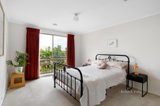 https://images.listonce.com.au/custom/160x/listings/6-vista-grove-viewbank-vic-3084/889/01681889_img_07.jpg?cBiS-u3hwnY