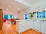 https://images.listonce.com.au/custom/160x/listings/6-walker-street-newport-vic-3015/727/01202727_img_08.jpg?sOnAZ6_sQjw