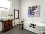 https://images.listonce.com.au/custom/160x/listings/6-waltham-road-newport-vic-3015/928/01203928_img_09.jpg?zAgugcfoubc