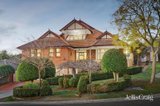https://images.listonce.com.au/custom/160x/listings/6-wattlebird-walk-south-morang-vic-3752/116/01773116_img_01.jpg?-LANfseElgs