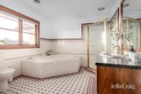 https://images.listonce.com.au/custom/160x/listings/6-wattlebird-walk-south-morang-vic-3752/116/01773116_img_10.jpg?VmpmJ9FigS4