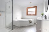 https://images.listonce.com.au/custom/160x/listings/6-wattlebird-walk-south-morang-vic-3752/116/01773116_img_13.jpg?rjCH8jm8mHY
