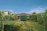 https://images.listonce.com.au/custom/160x/listings/6-wave-avenue-mount-waverley-vic-3149/368/00325368_img_05.jpg?v9uZwo_E8nU