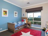 https://images.listonce.com.au/custom/160x/listings/6-wedgewood-court-yarra-glen-vic-3775/843/01524843_img_10.jpg?UwM73yjNxrs