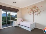 https://images.listonce.com.au/custom/160x/listings/6-wedgewood-court-yarra-glen-vic-3775/843/01524843_img_12.jpg?NXjpYjGhAoU