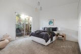 https://images.listonce.com.au/custom/160x/listings/6-white-street-beaumaris-vic-3193/031/01040031_img_15.jpg?Bk5ApVSa-FU