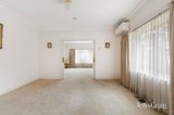 https://images.listonce.com.au/custom/160x/listings/6-wickham-grove-strathmore-vic-3041/008/01982008_img_05.jpg?o_U6gDbJXVg