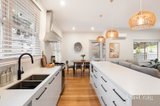 https://images.listonce.com.au/custom/160x/listings/6-wicklow-avenue-croydon-vic-3136/626/01779626_img_06.jpg?1sLYu0FNMwY