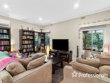 https://images.listonce.com.au/custom/160x/listings/6-wicklow-avenue-croydon-vic-3136/730/01525730_img_02.jpg?-SRbVyp0aaU