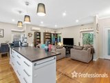 https://images.listonce.com.au/custom/160x/listings/6-wicklow-avenue-croydon-vic-3136/730/01525730_img_03.jpg?UoyrQPQ8uf8