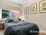 https://images.listonce.com.au/custom/160x/listings/6-wicklow-avenue-croydon-vic-3136/730/01525730_img_06.jpg?1vew9uMCZzM