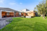 https://images.listonce.com.au/custom/160x/listings/6-willow-avenue-glen-waverley-vic-3150/915/01956915_img_07.jpg?Y9Wx-zsyiQc