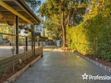 https://images.listonce.com.au/custom/160x/listings/6-wills-court-mooroolbark-vic-3138/472/01526472_img_27.jpg?bFuGLWKywhs