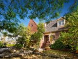 https://images.listonce.com.au/custom/160x/listings/6-wills-street-balwyn-vic-3103/753/01683753_img_02.jpg?lHUPyw-UoBI