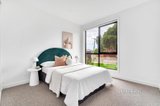 https://images.listonce.com.au/custom/160x/listings/6-wimmera-avenue-reservoir-vic-3073/634/01487634_img_11.jpg?2oXqy9pxIG4